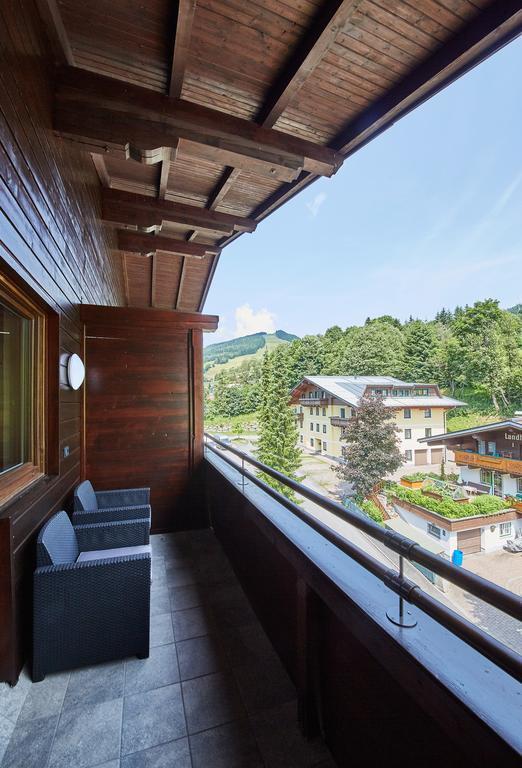 Appartement Bella Vista Σάαλμπαχ-Χίντεργκλεμ Εξωτερικό φωτογραφία